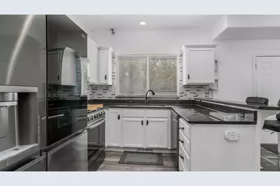 10674 Pine Shadow Road Rd, South Jordan, UT 84009 - Photo 5