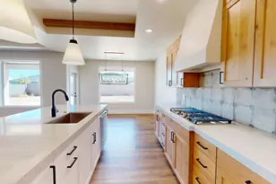 1042 N Reese St, Cedar City, UT 84721 - Photo 9