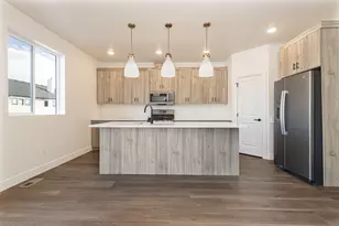 1262 N 3625 W Cir, Cedar City, UT 84721 - Photo 7