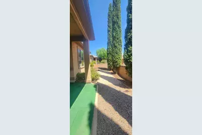 3879 London Ln, Santa Clara, UT 84765 - Photo 3