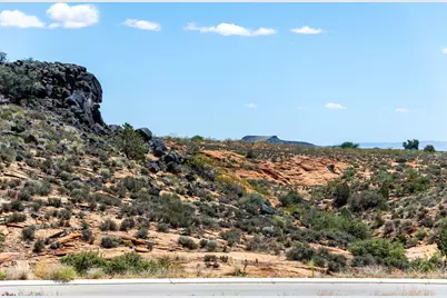 4587 N Iron Dr, Saint George, UT 84770 - Photo 11