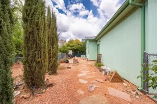 39 N 3850 W, Hurricane, UT 84737 - Photo 9