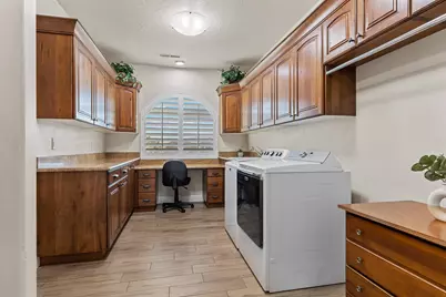 880 N 370 W, La Verkin, UT 84745 - Photo 31