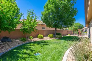 1574 N Sugar Plumb Ln, Washington, UT 84780 - Photo 31