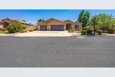 1574 N Sugar Plumb Ln, Washington, UT 84780 - Photo 7