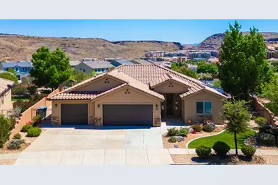 1574 N Sugar Plumb Ln, Washington, UT 84780 - Photo 1