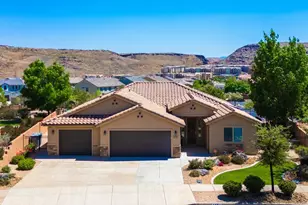 1574 N Sugar Plumb Ln, Washington, UT 84780 - Photo 1