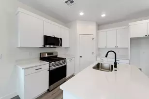 344 W Rosie Loop, Cedar City, UT 84721 - Photo 3