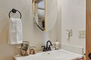 350 E Forest Dr, Duck Creek, UT 84762 - Photo 33