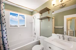 425 E Mule Deer Rd, Central, UT 84722 - Photo 13