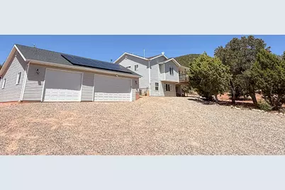 425 E Mule Deer Rd, Central, UT 84722 - Photo 45