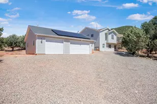 425 E Mule Deer Rd, Central, UT 84722 - Photo 41