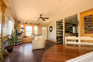 425 E Mule Deer Rd, Central, UT 84722 - Photo 7
