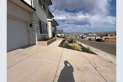 1592 E Black Brush Dr, Washington, UT 84780 - Photo 9