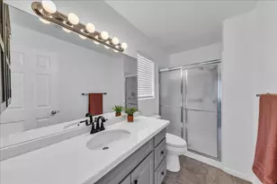 1090 E 700 S, Saint George, UT 84790 - Photo 13