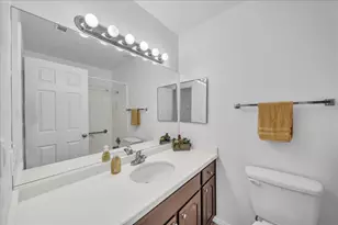 1090 E 700 S, Saint George, UT 84790 - Photo 11