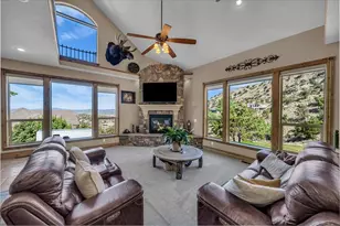 811 E Canyon Ridge Dr, Cedar City, UT 84721 - Photo 9