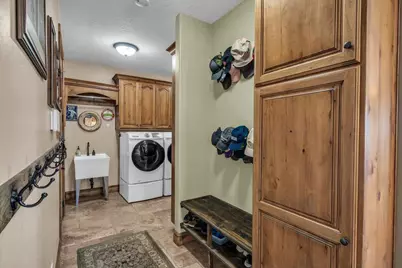 811 E Canyon Ridge Dr, Cedar City, UT 84721 - Photo 31