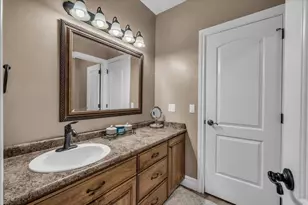811 E Canyon Ridge Dr, Cedar City, UT 84721 - Photo 41