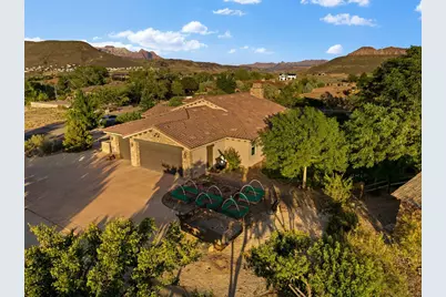 565 E Rio De Sion Dr, Virgin, UT 84779 - Photo 39