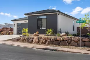 1089 E Coyote Crest Dr, Washington, UT 84780 - Photo 3