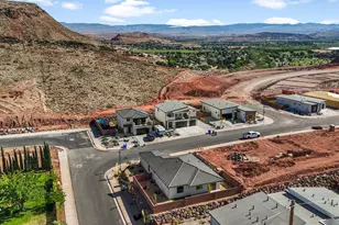 1089 E Coyote Crest Dr, Washington, UT 84780 - Photo 9