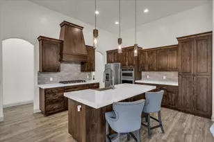 2139 W Cougar Rock Cir, Saint George, UT 84770 - Photo 13