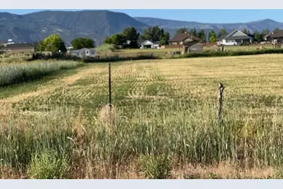 100 E 3000 N, Cedar City, UT 84721 - Photo 5