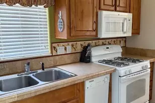 150 N 3700 W, Hurricane, UT 84737 - Photo 7