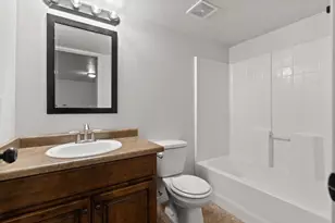 1000 E Blf Vw Dr, Washington, UT 84780 - Photo 35