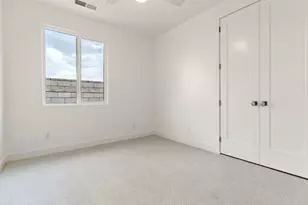 414 E Heritage Pl Dr, Washington, UT 84780 - Photo 11