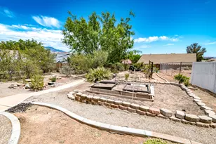 76 E 725 S, Ivins, UT 84738 - Photo 13