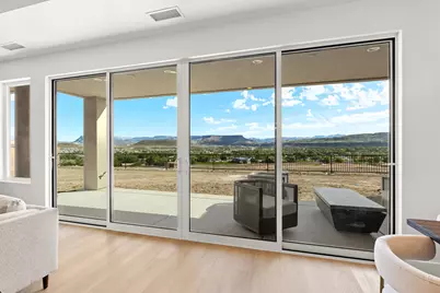 575 S 1800 W, Hurricane, UT 84737 - Photo 9