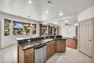 1319 W Red Butte Dr, Washington, UT 84780 - Photo 11