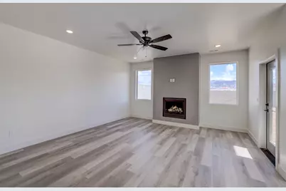 1031 N Fern St, Cedar City, UT 84721 - Photo 11