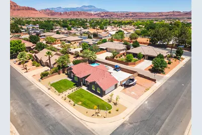 699 S 160 E, Ivins, UT 84738 - Photo 25