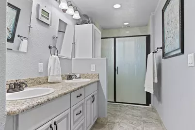 763 W 100 N, Hurricane, UT 84737 - Photo 17