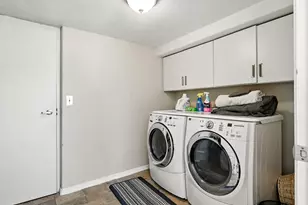 1227 E High Valley View Circle, Cedar City, UT 84720 - Photo 35