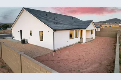 541 N 3380 W, Hurricane, UT 84737 - Photo 25