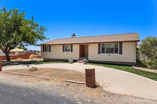 5805 N 1400 W, Saint George, UT 84770 - Photo 7