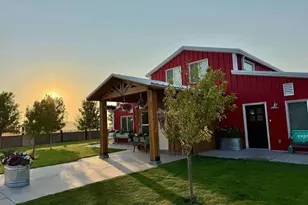 1380 N 2800 E, Enterprise, UT 84725 - Photo 3