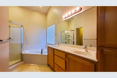 1730 W Stonebridge #25, Saint George, UT 84770 - Photo 31