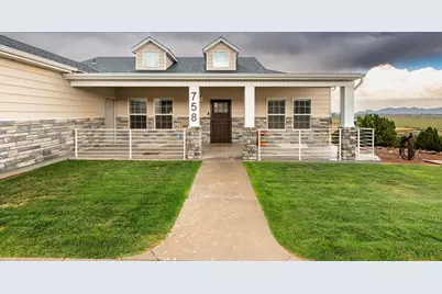 758 S Panorama Dr, Cedar City, UT 84720 - Photo 3