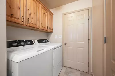 2208 E 2480 S, Saint George, UT 84790 - Photo 21