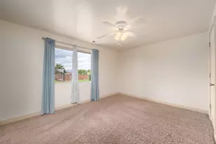 2208 E 2480 S, Saint George, UT 84790 - Photo 31