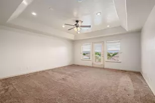 2208 E 2480 S, Saint George, UT 84790 - Photo 13