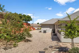 993 N Las Entradas Dr, Washington, UT 84780 - Photo 43