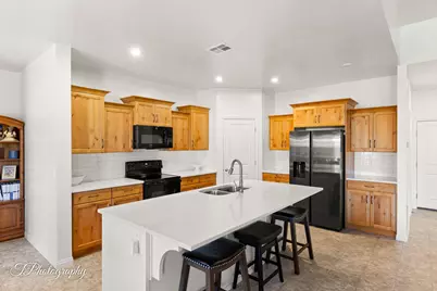 4698 W 3100 S, Hurricane, UT 84737 - Photo 5