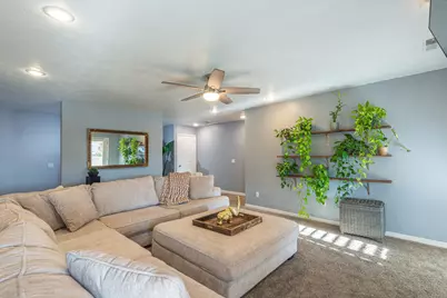 10 N Valley View Dr #109, Saint George, UT 84770 - Photo 7