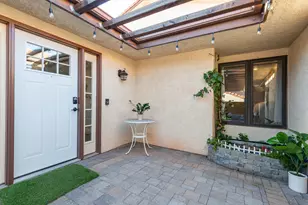 10 N Valley View Dr, Saint George, UT 84770 - Photo 5